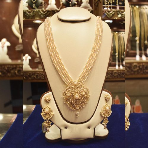 Elegant Set For Pearl Lovers